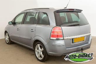 Opel Zafira 2.2 Automaat 7p Cosmo picture 3