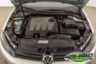 Volkswagen Golf 1.6 TDI Navi Clima picture 38