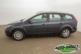 Ford Focus 1.6 Titanium picture 36