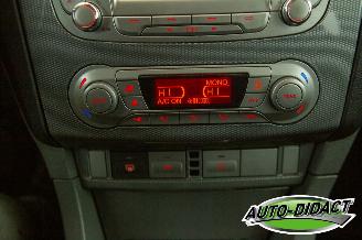 Ford Focus 1.6 Titanium picture 10