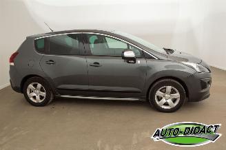 Peugeot 3008 2.0 4WD Automaat HDi HYbrid4 Blue Lease Clima Navi picture 33
