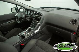 Peugeot 3008 2.0 4WD Automaat HDi HYbrid4 Blue Lease Clima Navi picture 17