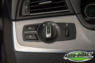BMW 5-serie 520d  Automaat Pano Clima Navi Leder High Executive picture 17