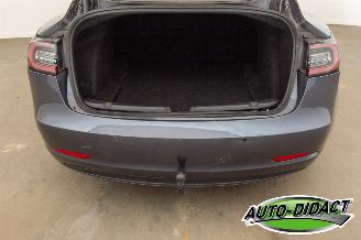 Tesla Model 3 Long Range AWD 75 kWh picture 32
