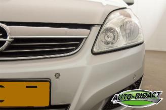 Opel Zafira 1.8 Automaat 7p Clima Navi picture 32