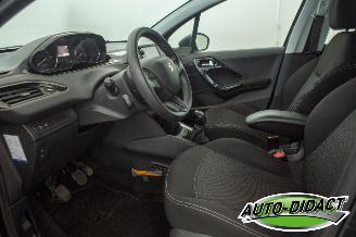 Peugeot 208 1.2 PureTech 90.306 km NAP Airco Navi Blue Lion picture 26