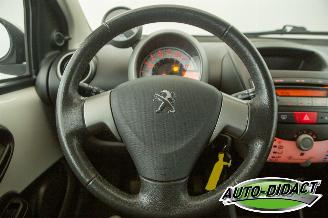 Peugeot 107 1.0 56.757 km Airco picture 5