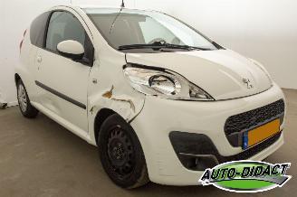 Peugeot 107 1.0 56.757 km Airco picture 2