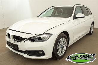 Damaged car BMW 3-serie 316d Automaat Clima Navi 2016/12