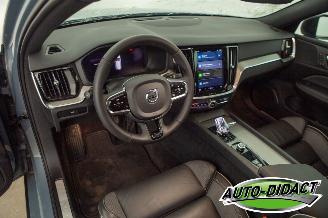 Volvo V-60 2.0 B4 Automaat 8794 km Digi Dash Camera Navi Plus Dark picture 24