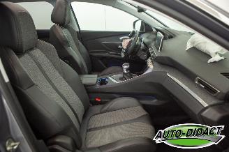 Peugeot 3008 1.2 Allure Open Pano Clima Navi Camera picture 19