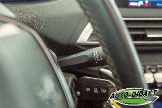 Peugeot 3008 1.2 Allure Open Pano Clima Navi Camera picture 16