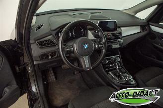 BMW 2-serie 218i Automaat Clima Navi Camera High Executive Edition picture 26