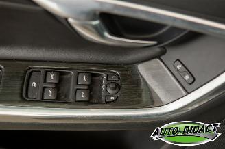 Volvo V-60 2.4 D6 AWD Automaat Elek Dak Navi Camera Plug-In Hybrid Pure Limited picture 13