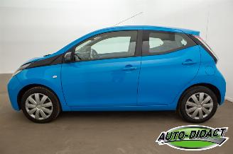 Toyota Aygo 1.0 VVT-i x-pose picture 32