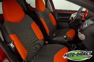 Toyota Aygo 1.0 VVT-i Airco 117.759 km NAP Dynamic Orange picture 14