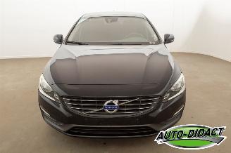 Volvo S-60 1.6 AT Kinetic 58.185 km Car-Pass Navi Clima picture 30