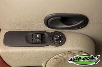 Renault Modus 1.2 -16V Airco picture 10