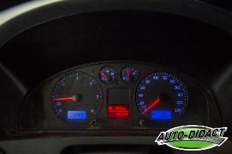 Volkswagen Transporter 1.9 TDI Airco picture 6