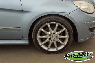 Mercedes B-klasse 200 Automaat Pano Airco picture 29