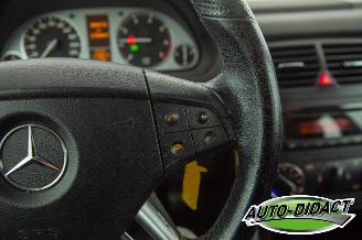 Mercedes B-klasse 200 Automaat Pano Airco picture 11