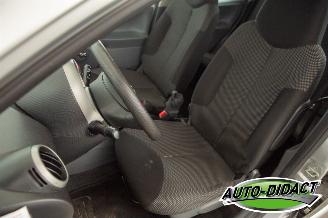 Toyota Aygo 1.0-12V Airco Comfort Navigator picture 21