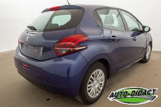 Peugeot 208 1.2 Airco 109.376 km Like picture 4