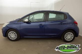 Peugeot 208 1.2 Airco 109.376 km Like picture 34