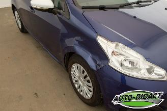 Peugeot 208 1.2 Airco 109.376 km Like picture 25
