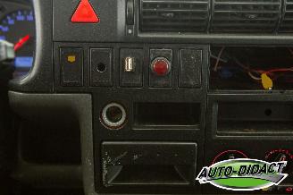 Volkswagen  Transporter 2.5 TDI  Airco picture 8