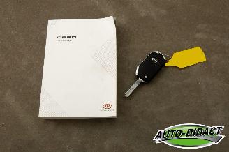 Kia Proceed 1.0 T-GDI Pano Clima Navi Camera GT-Line Edition picture 29