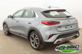 Kia Xceed 1.0 T-GDi Navi Camera Clima 104.661 km picture 3