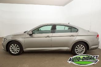 Volkswagen Passat 1.4 TSI Clima Navi Highline Business R picture 32