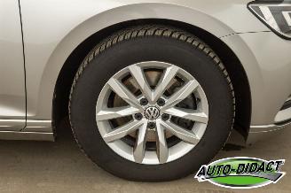 Volkswagen Passat 1.4 TSI Clima Navi Highline Business R picture 26