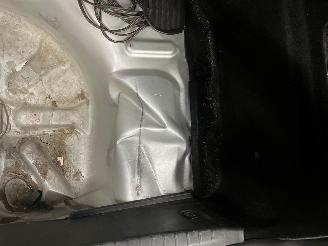 Peugeot 208 1.4 VTi Envy Clima picture 44