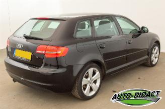Audi A3 1.6 Ambiente Navi Clima picture 4