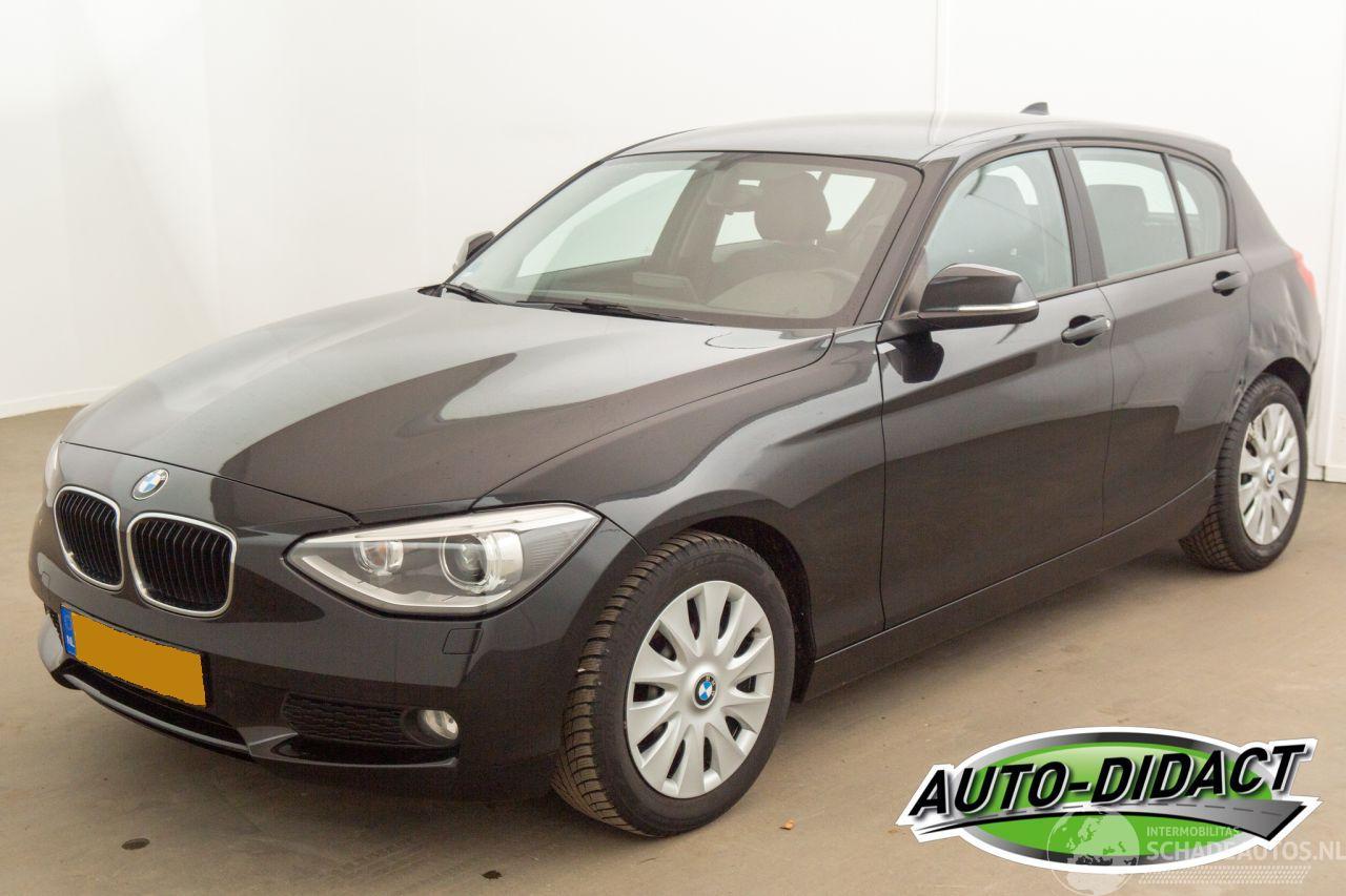 BMW 1-serie 116i  Airco Leder Navi Stoelverwarming Upgrade Edition
