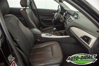 BMW 1-serie 116i  Airco Leder Navi Stoelverwarming Upgrade Edition picture 22