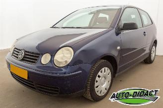 uszkodzony samochody osobowe Volkswagen Polo 1.2-12V Athene Airco 2005/1