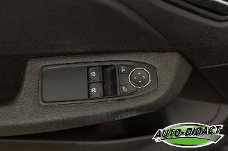 Renault Clio 1.0 TCe 90 Navi Airco Techno picture 13