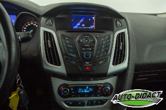 Ford Focus 1.0 EcoBoost Clima Navi picture 11