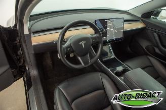 Tesla Model 3 Long Range Dual AWD Pano picture 19