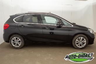 BMW 2-serie 216d Active Tourer Leder Pano Navi Clima picture 41