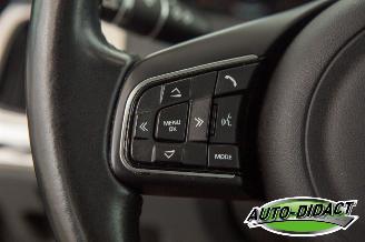 Jaguar E-Pace 2.0 P200 AWD Automaat Pano Camera Leder picture 15