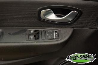 Renault Clio 0.9 TCe Airco Navi Zen picture 11