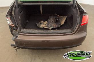 Audi A4 2.0 TDI Automaat Navi Leder Attraction picture 36