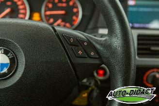 BMW 5-serie 520i Automaat Navi Leder Airco Executive picture 16