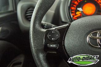 Toyota Aygo 1.0 VVT-i 109.047 km NAP Airco x-fun picture 11