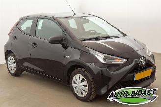 Toyota Aygo 1.0 VVT-i 109.047 km NAP Airco x-fun picture 2