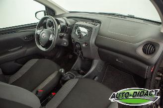 Toyota Aygo 1.0 VVT-i 109.047 km NAP Airco x-fun picture 15